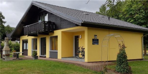 Modernes Ferienhaus unweit eines schönen Badesees